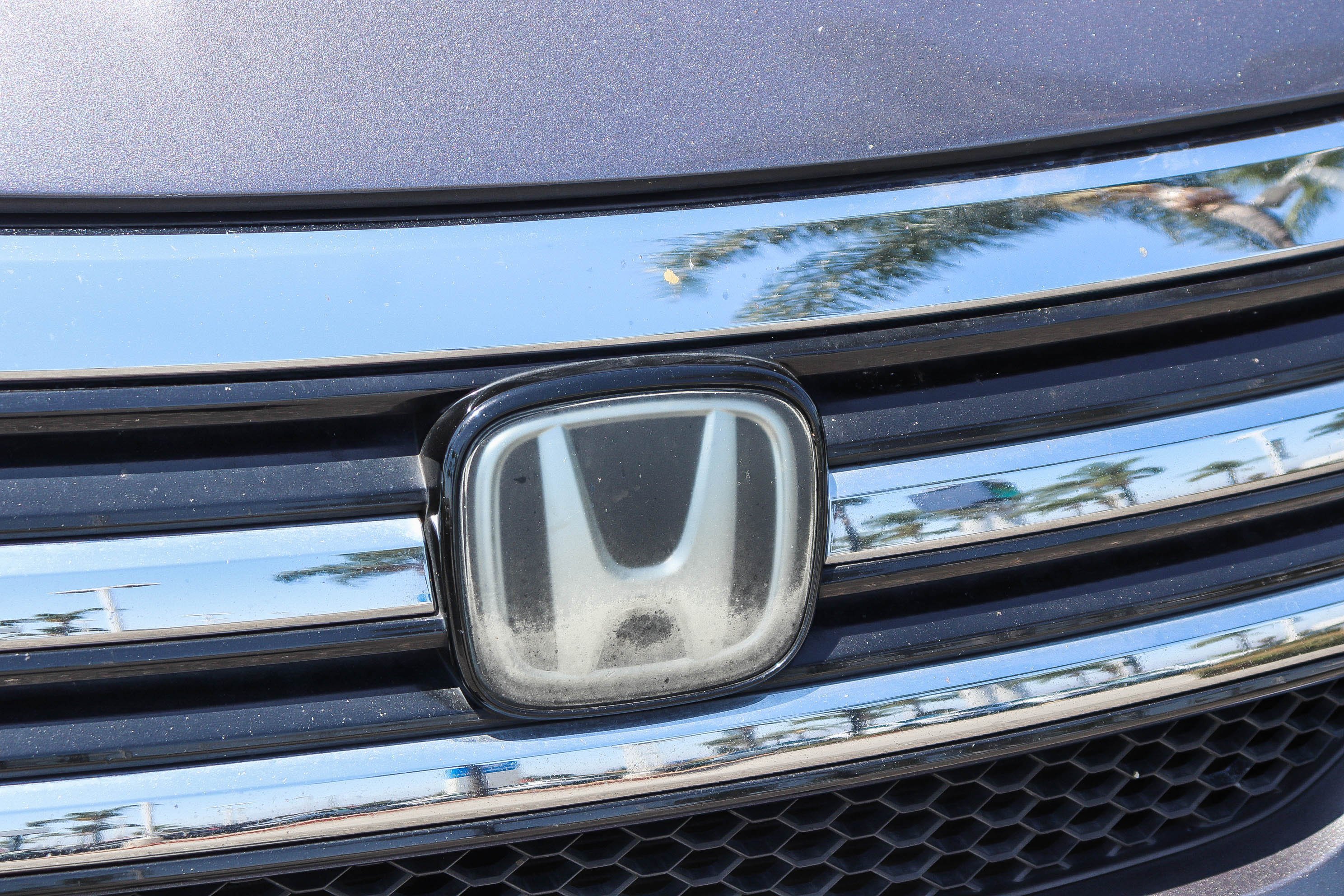 Certified Used 2016 Modern Steel Metallic Honda Touring image 4