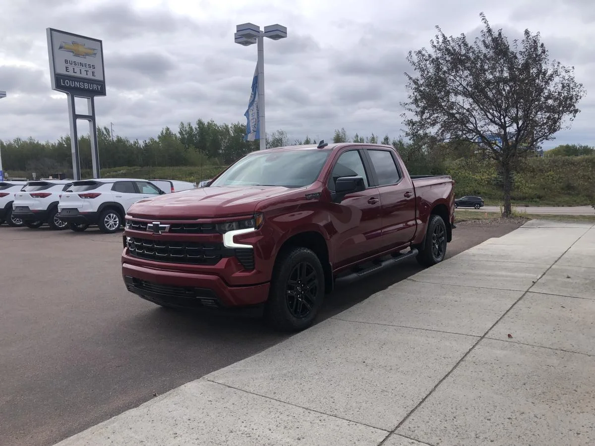 New 2026 Red Chevrolet 4WD Crew Cab 147" RST image 4