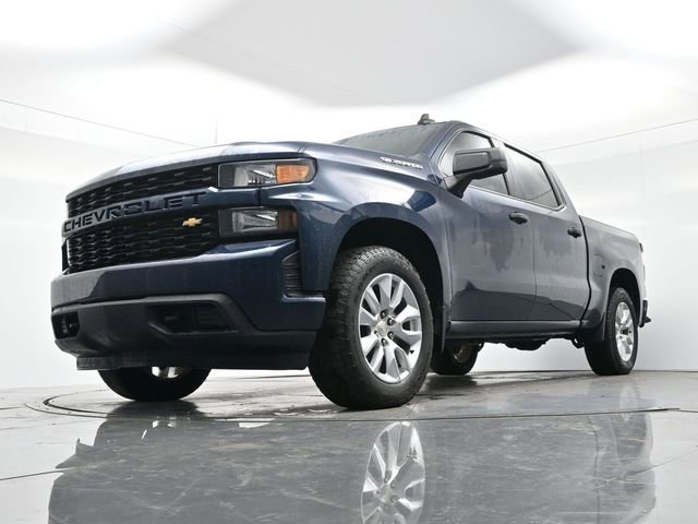 Used 2020 NORTHSKY BLUE METALLIC Chevrolet Custom image 11