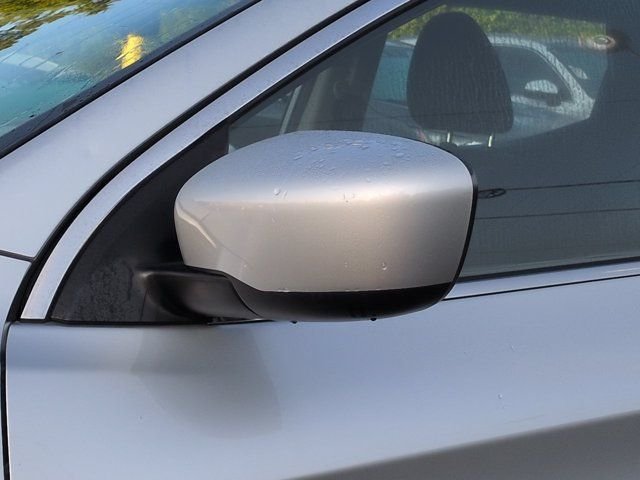 Used 2021 Silver Nissan S image 12