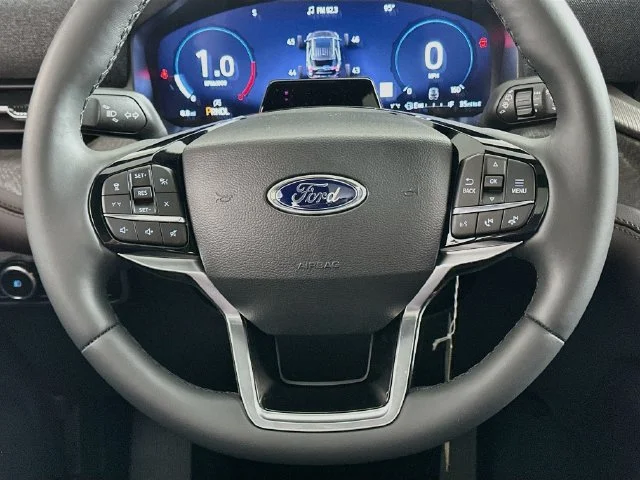New 2026 Ford Explorer Platinum