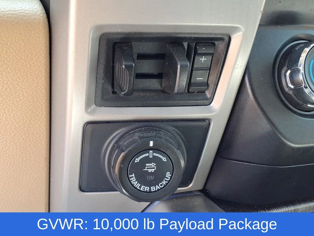 Used 2020 Black Ford Lariat image 16