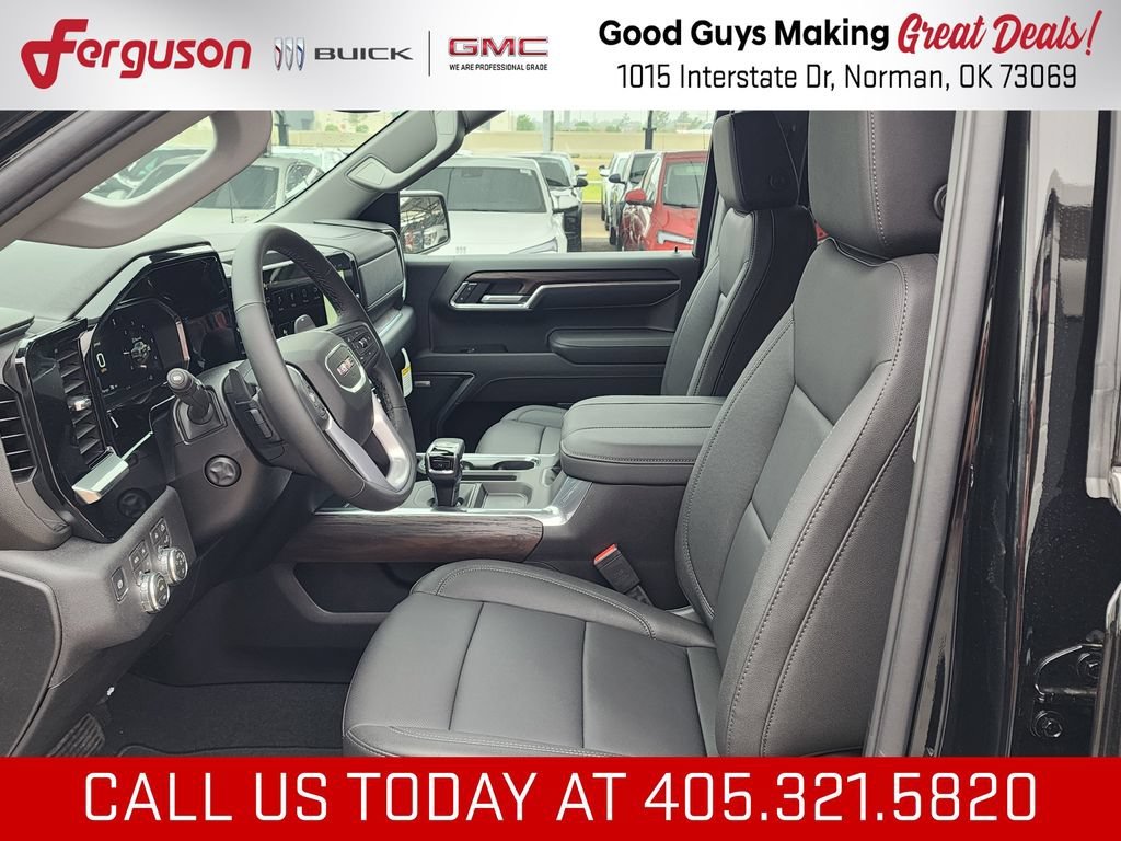 2026 GMC Sierra 1500 SLT - Photo 17