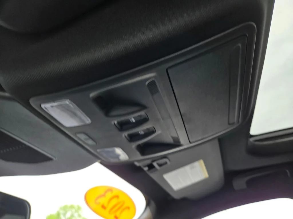 Used 2023 Agate Black Metallic Ford ST-Line image 16