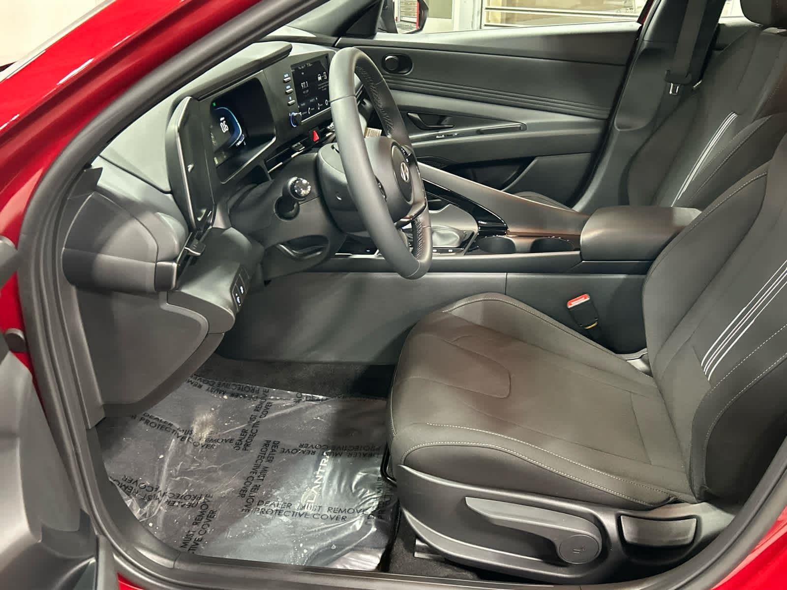 2026 Hyundai Elantra SEL - Photo 24
