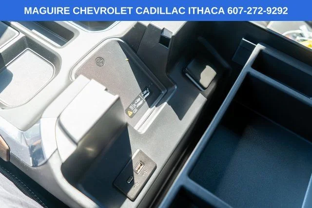 Used 2022 Black Chevrolet High Country image 41