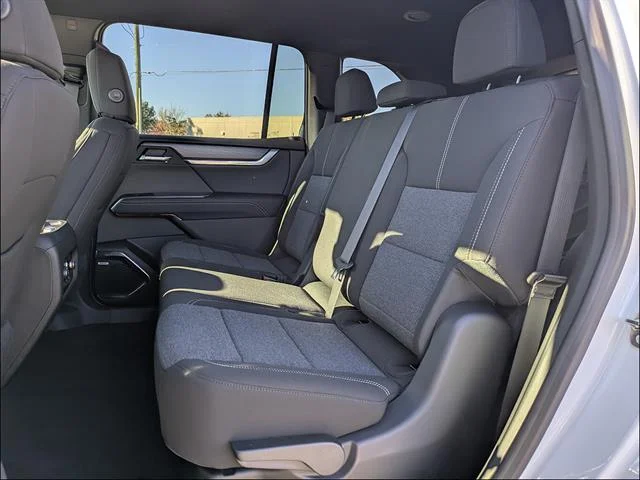 2026 GMC Acadia Elevation - Photo 14