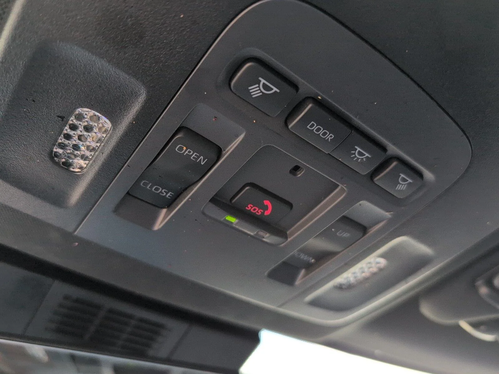 Used 2025 Underground Toyota SE image 22