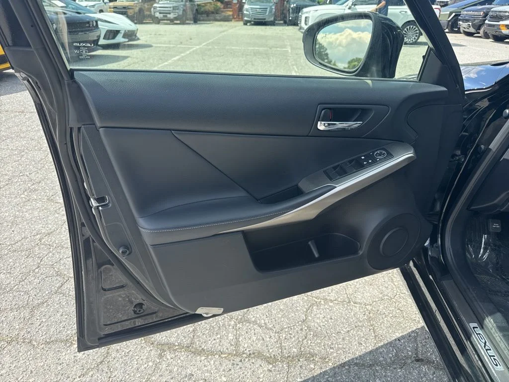 Used 2016 Black Lexus 200t image 26