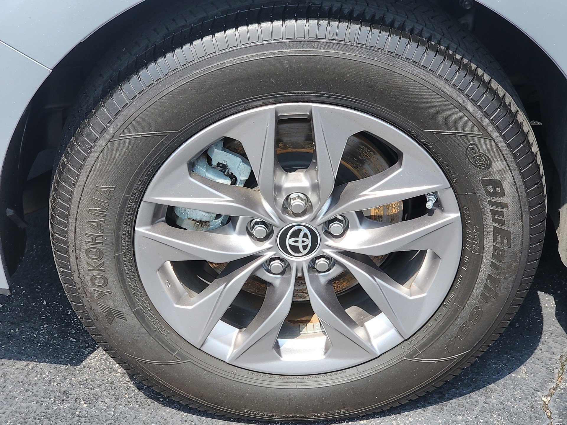 2023 Toyota Sienna XLE - Photo 32