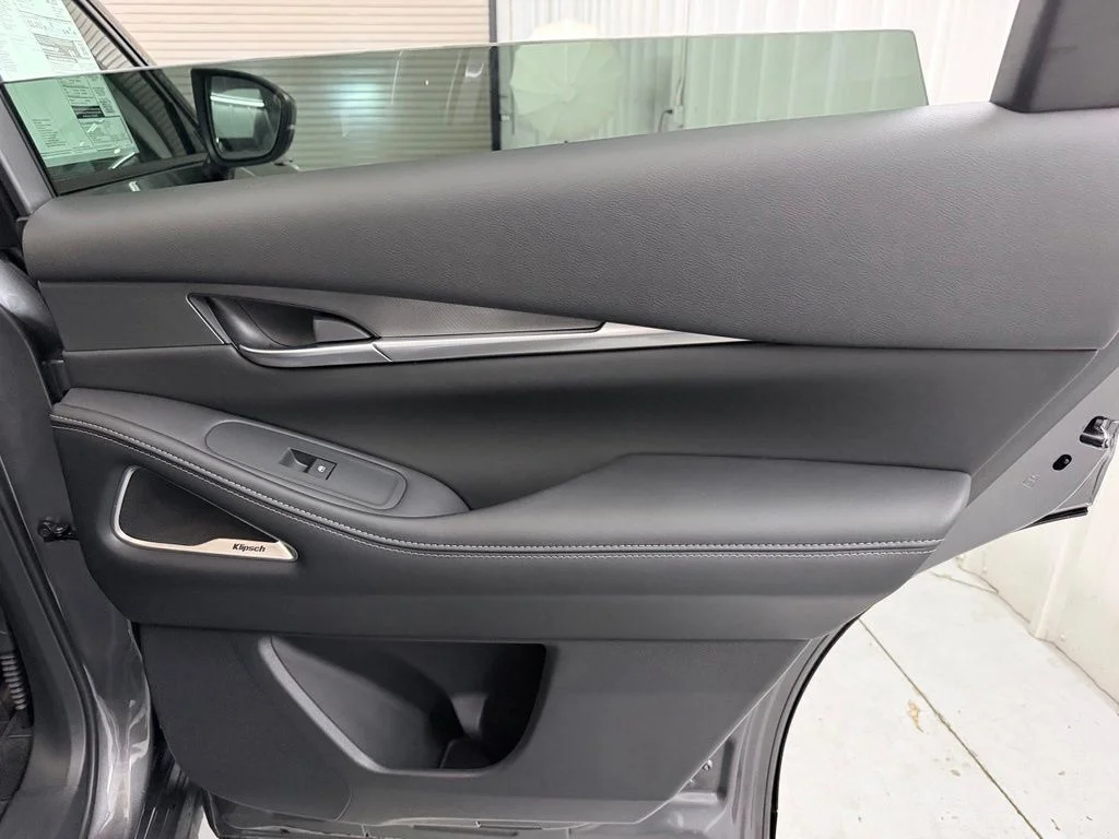 New 2027 2T GRPT SHDW INFINITI Sport AWD image 47