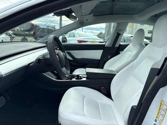Used 2020 Pearl White Multi-Coat Tesla Long Range image 17