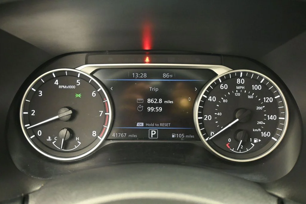 Used 2022 Super Black Nissan SV image 24
