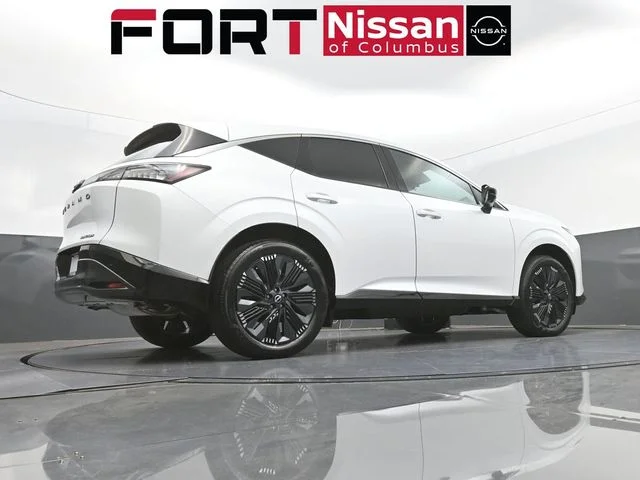 New 2026 Everest White Pearl TriCoat Nissan Platinum image 40
