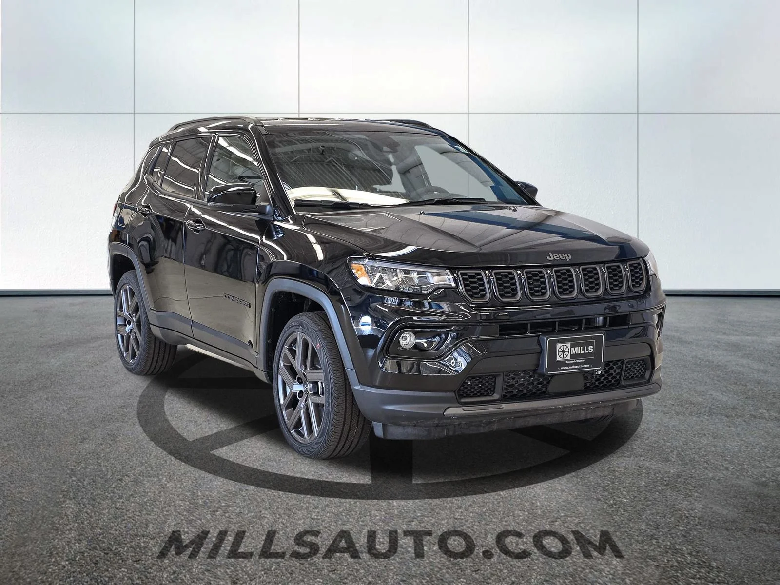 New 2026 Diamond Black Crystal Pearl-Coat Exterior Paint Jeep Limited image 11