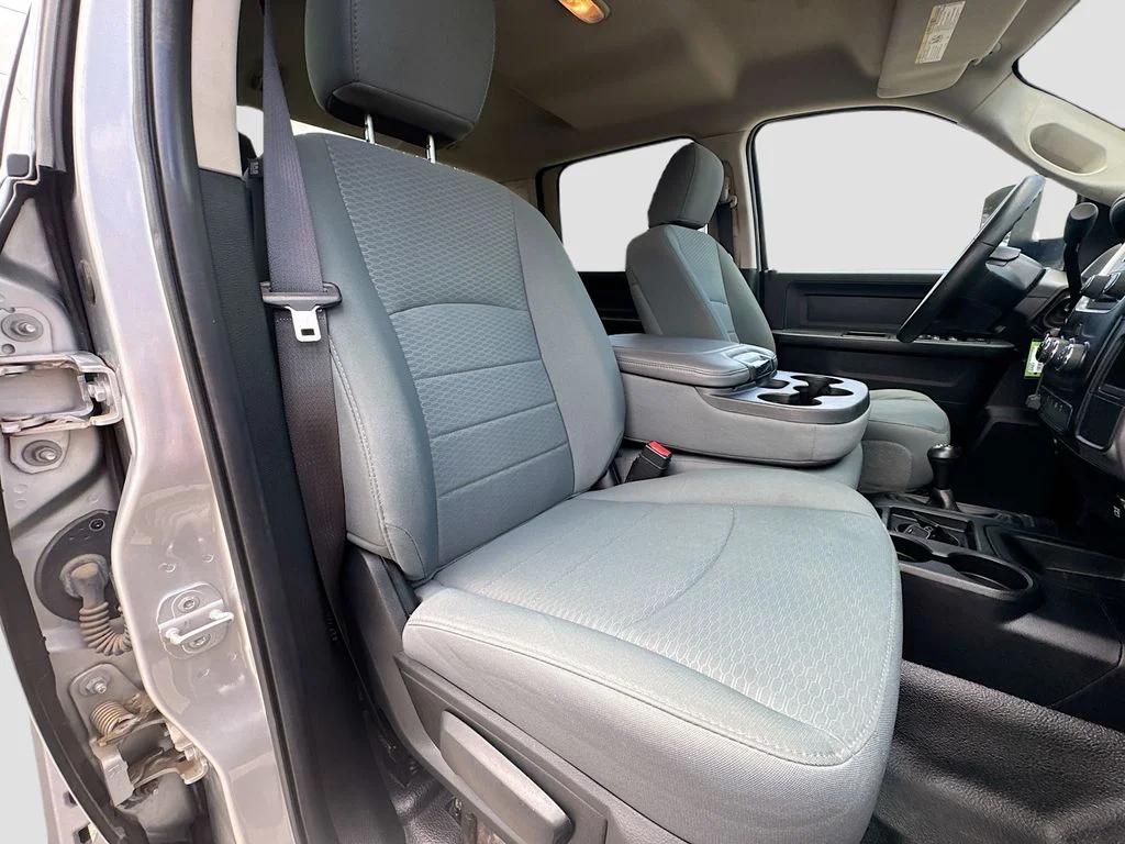 Used 2014 Silver Ram Tradesman image 31