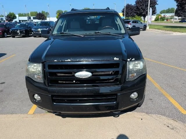 Used 2008 Ford Expedition Limited with VIN 1FMFU20508LA38310 for sale in Saginaw, MI