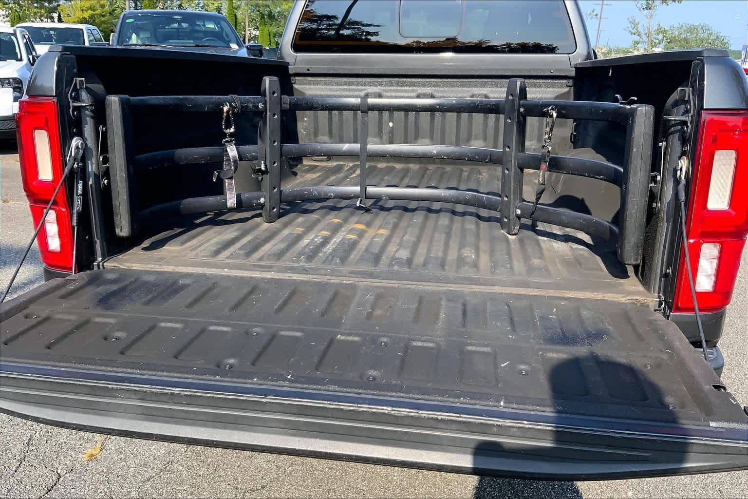 Certified Used 2020 Magnetic Metallic Ford LARIAT image 32