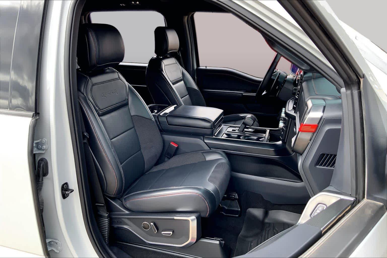Certified Used 2024 Avalanche Ford Raptor image 9
