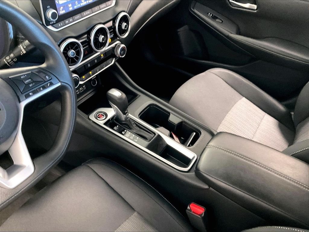 Used 2024 White Nissan SV image 18