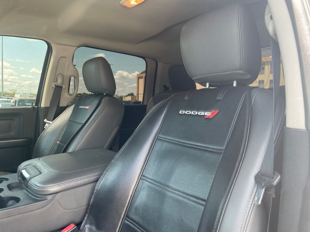 Used 2014 White Ram Express image 12