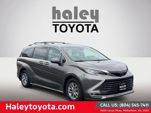 2022 Toyota Sienna XLE
