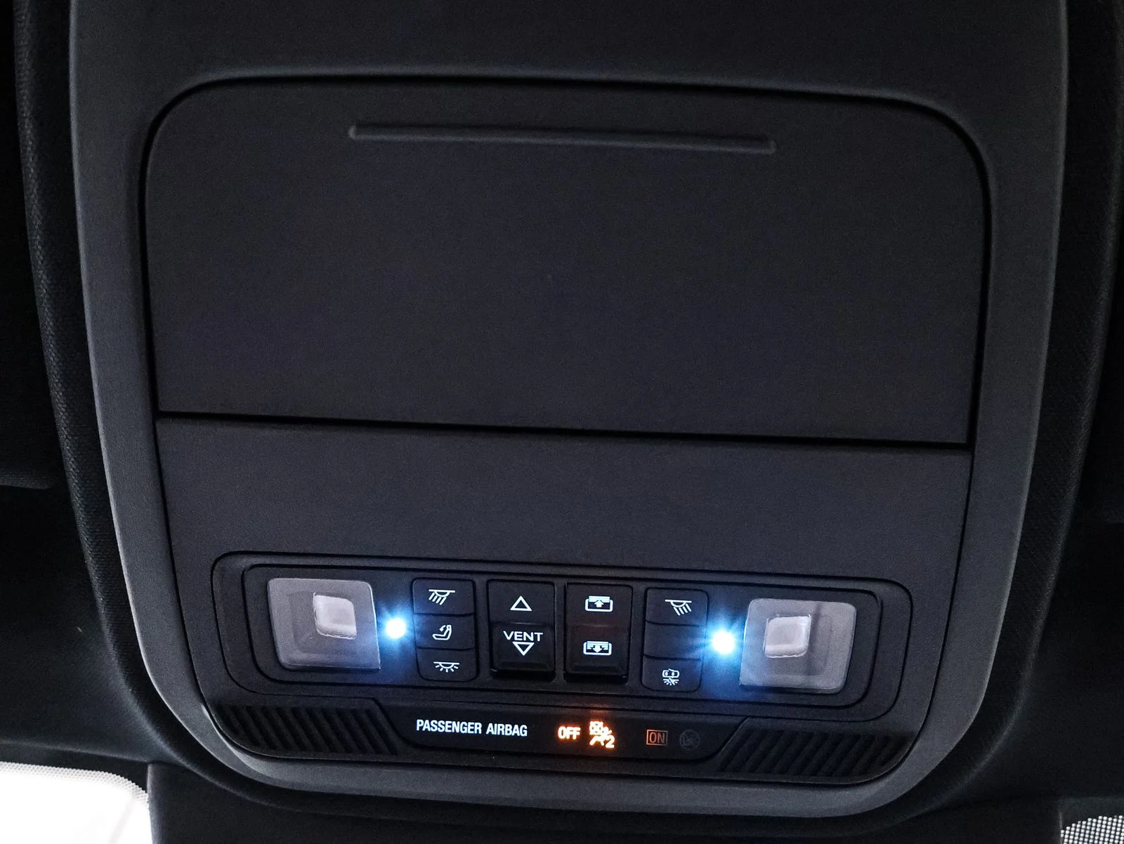New 2026 Agate Black Metallic Ford Tremor® image 38