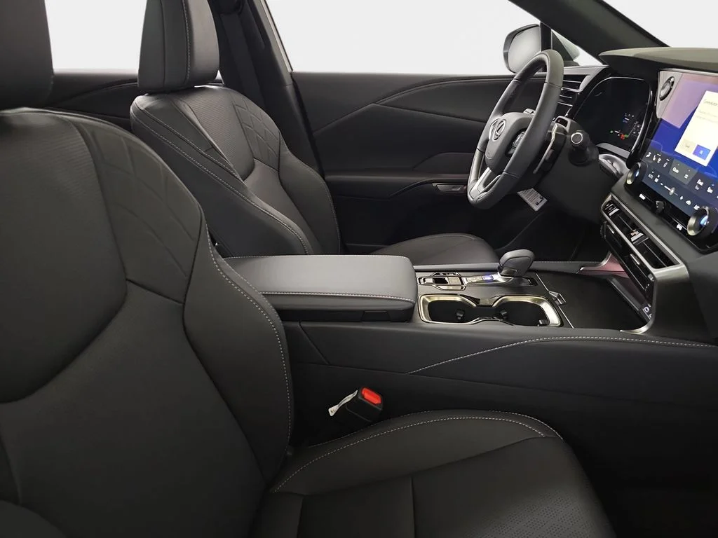New 2026 Iridium Lexus PREMIUM PLUS image 9