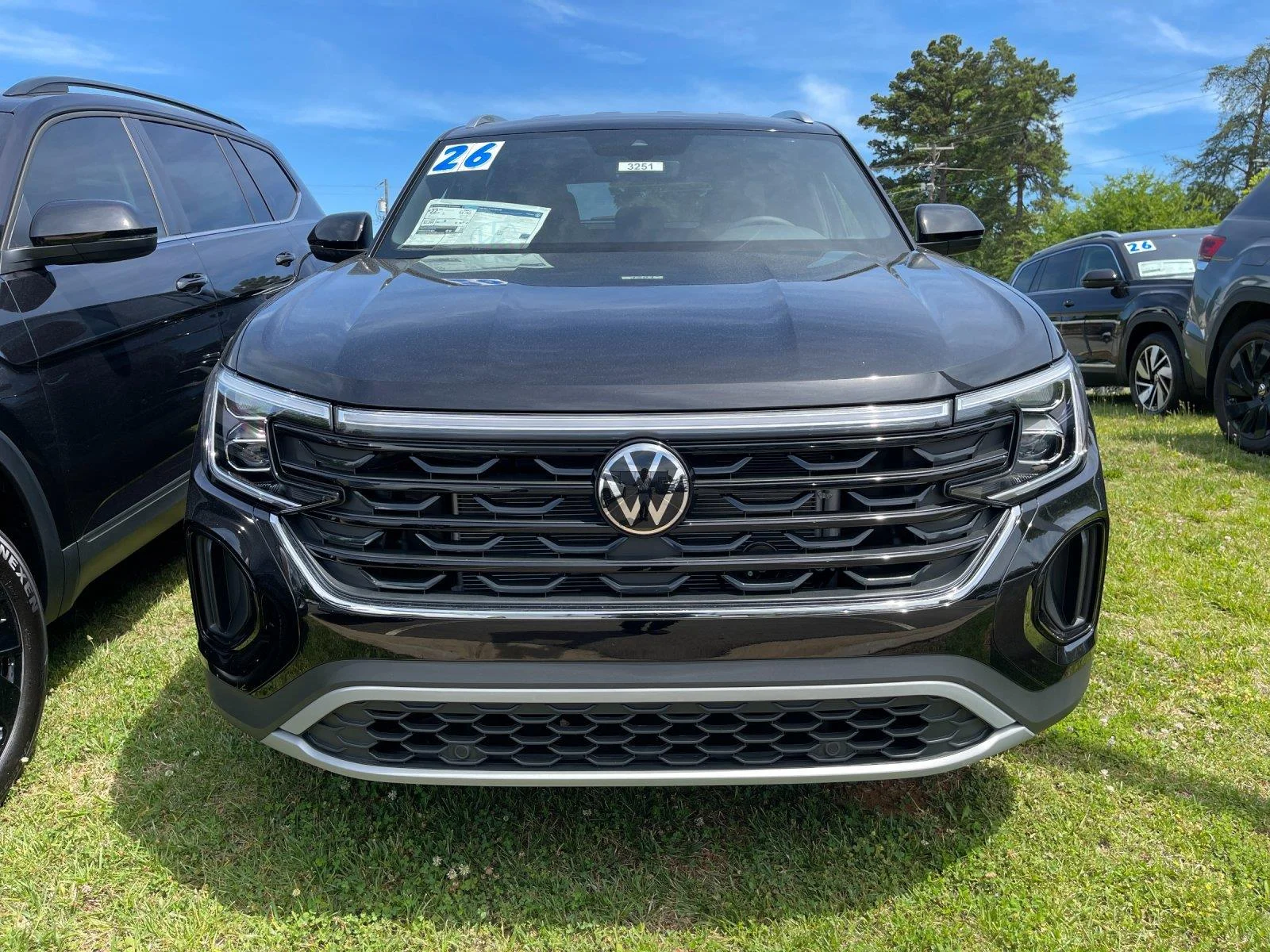 New 2026 Deep Black Pearl Volkswagen 2.0T SE image 8