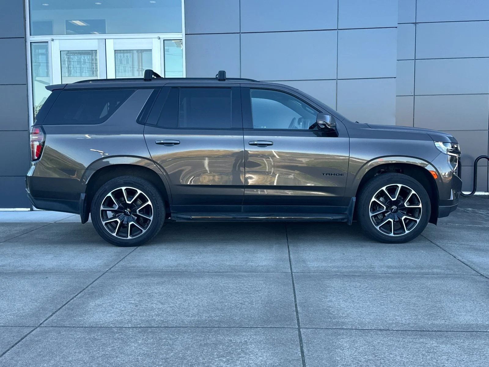 Used 2021 Graywood Metallic Chevrolet RST image 3