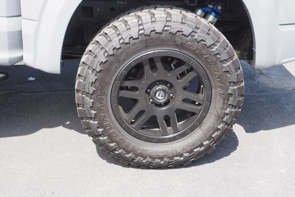 Used 2018 Silver Ford Raptor image 9