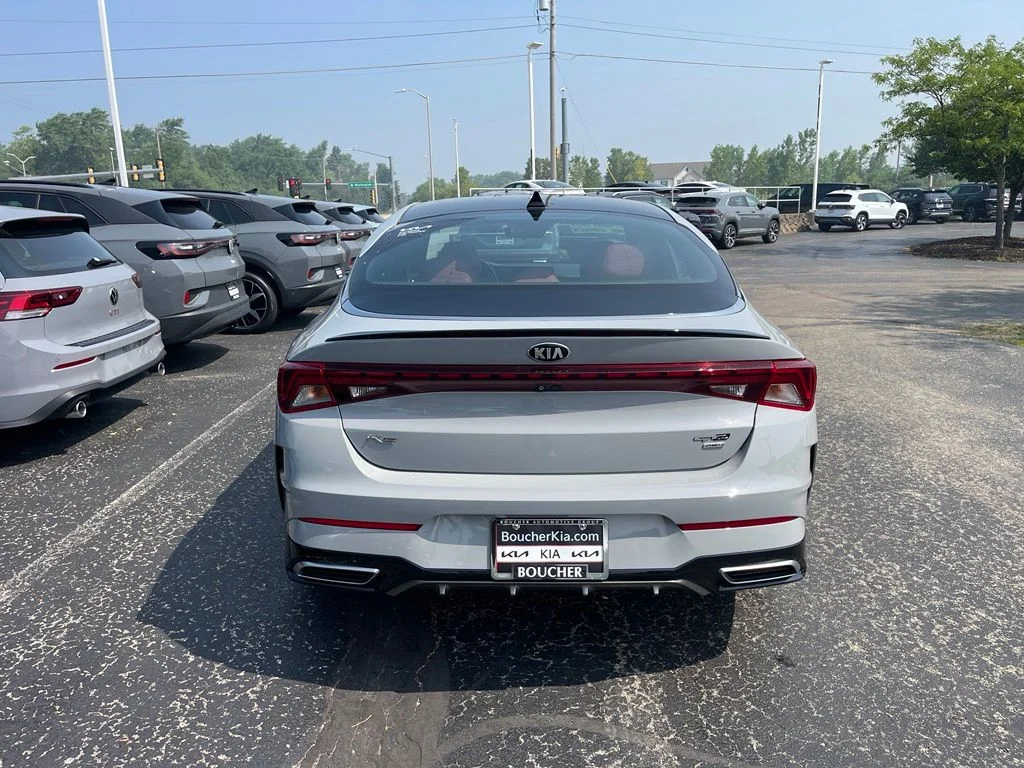 Used 2021 Wolf Gray Kia GT-Line image 4