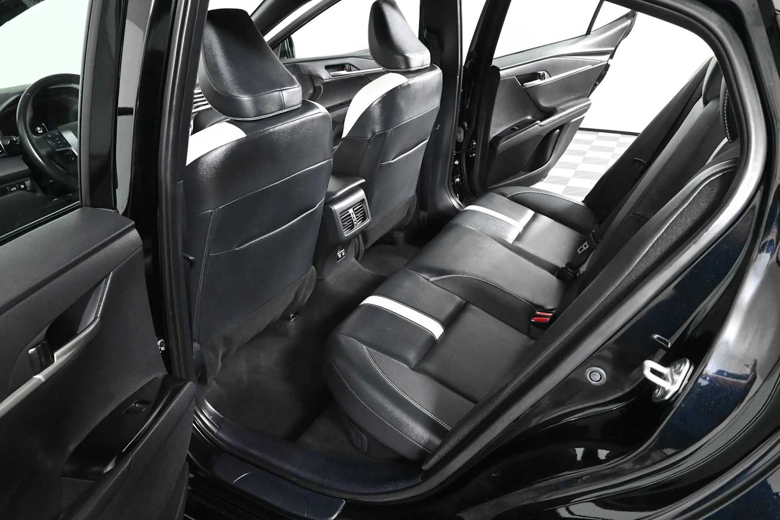 Used 2025 Midnight Black Metallic Toyota SE image 12