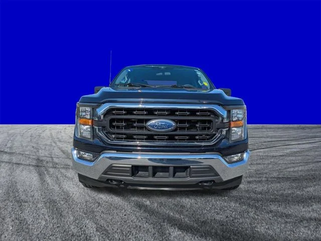 Certified Used 2023 Blue Metallic Ford XLT image 9