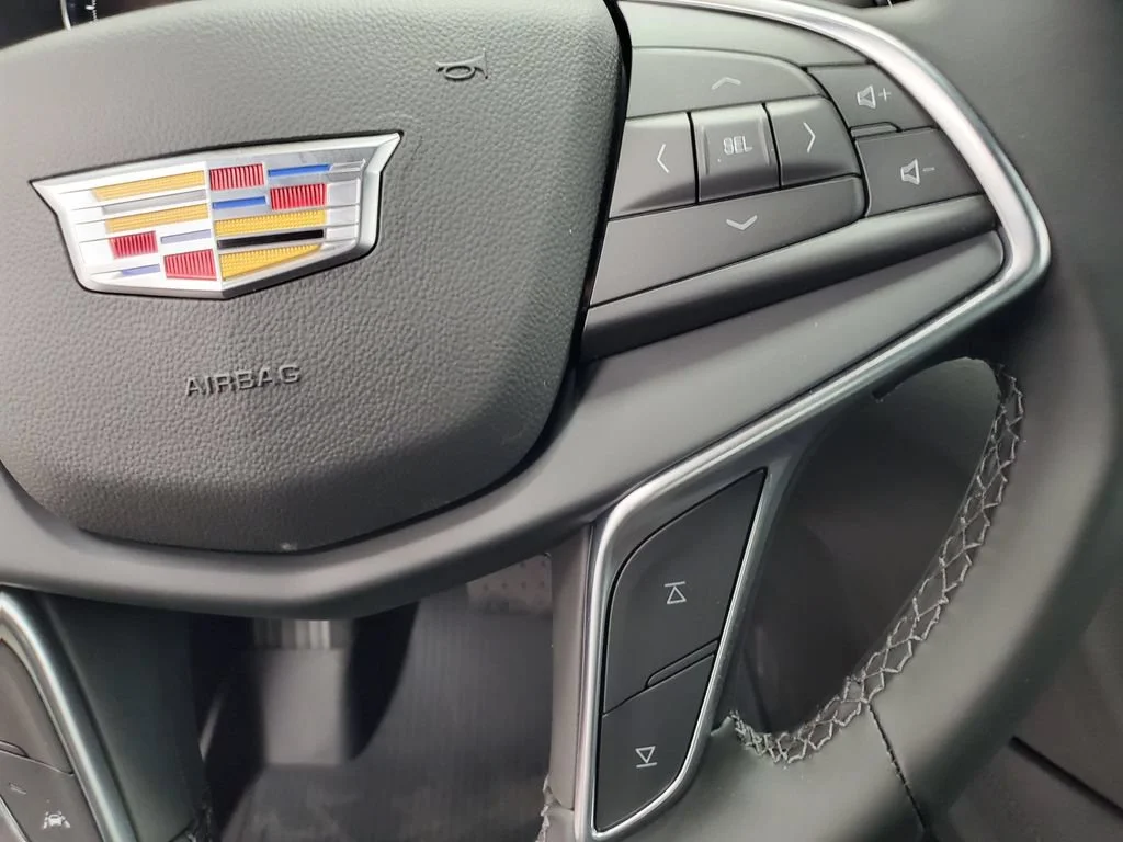 2026 Cadillac XT5 Luxury - Photo 10