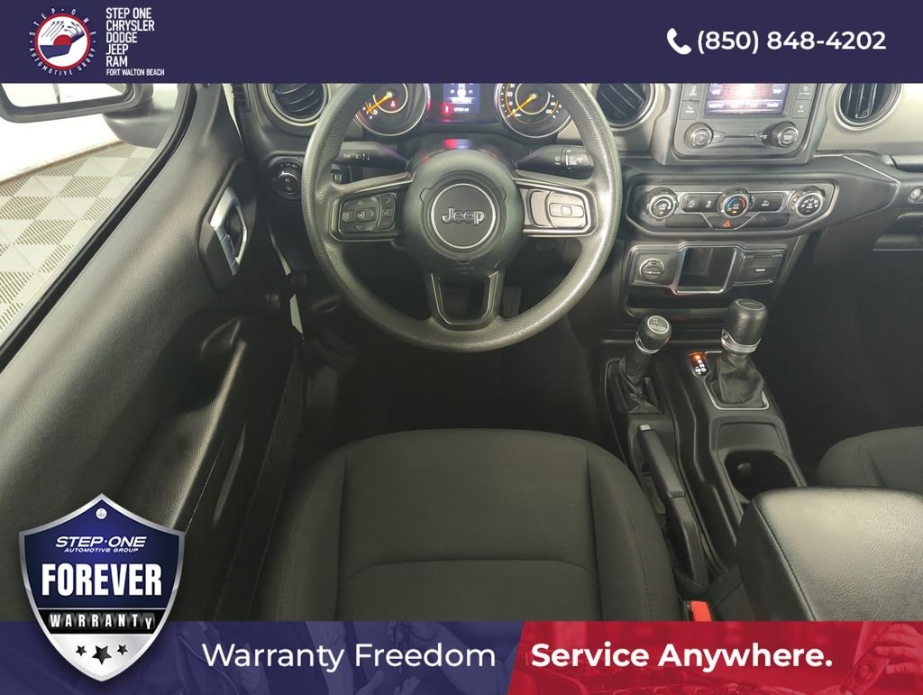 Used 2021 White Jeep Sport image 13