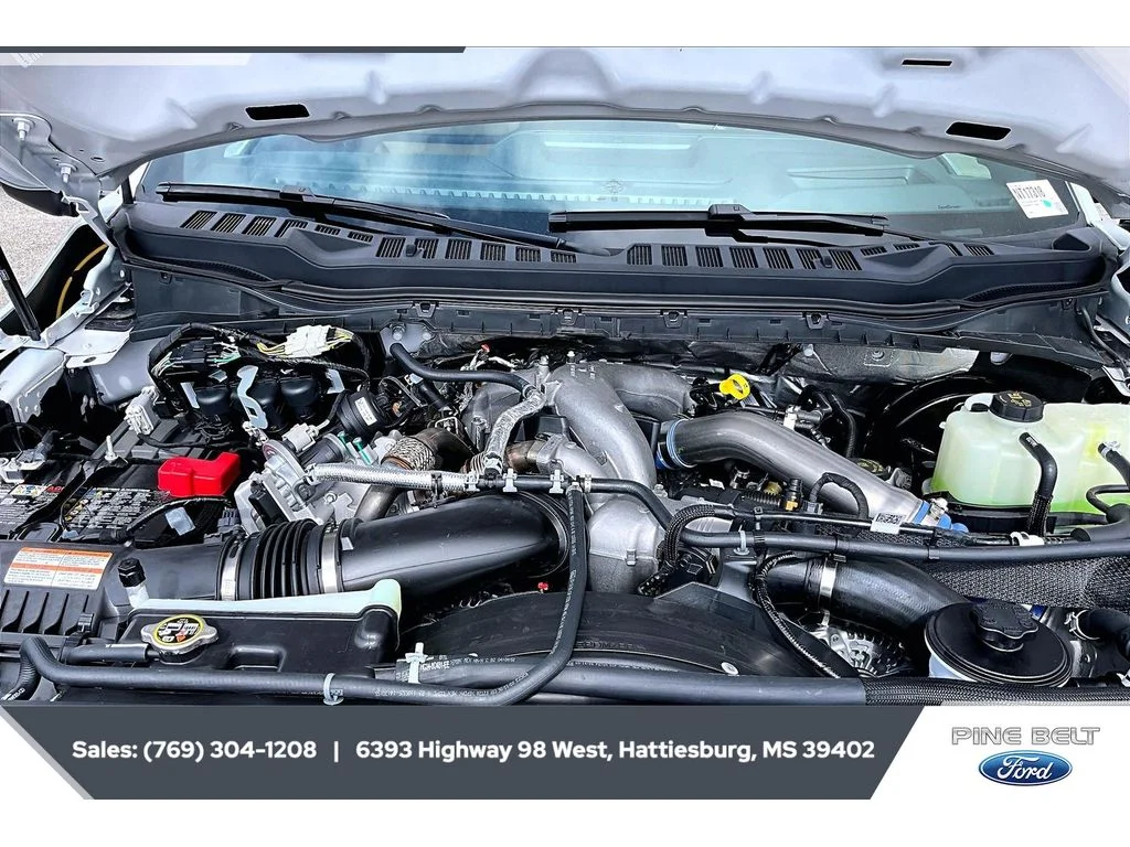 New 2026 Avalanche Ford F-250® Lariat® image 8