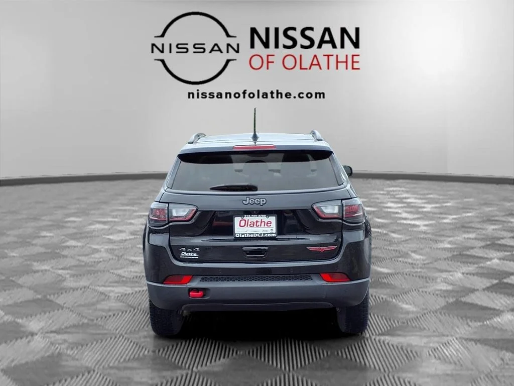 Used 2022 Black Jeep Trailhawk image 28