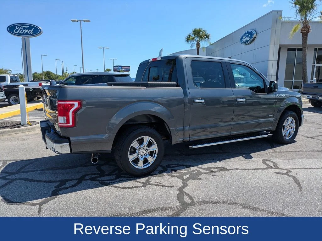 Used 2016 Magnetic Metallic Ford XLT image 4
