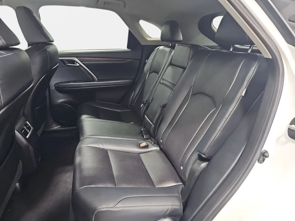 Used 2022 White Lexus 350 image 12