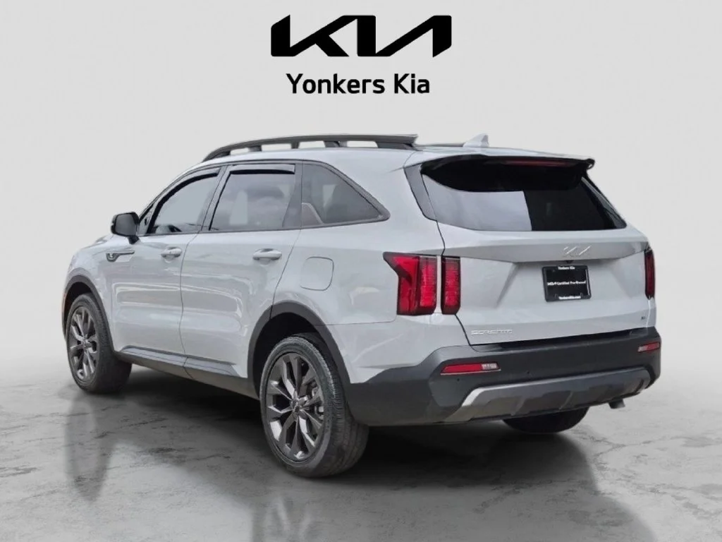 Used 2023 Gray Kia X-Line EX image 11