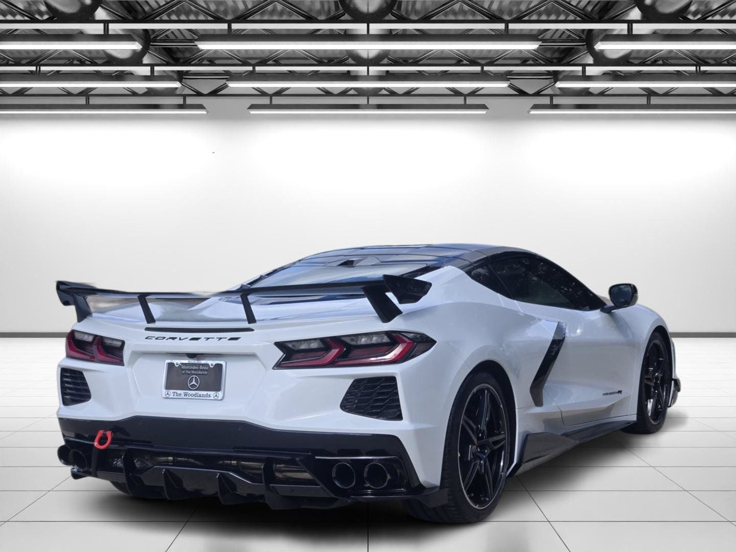 Used 2022 Arctic White Chevrolet Stingray image 9