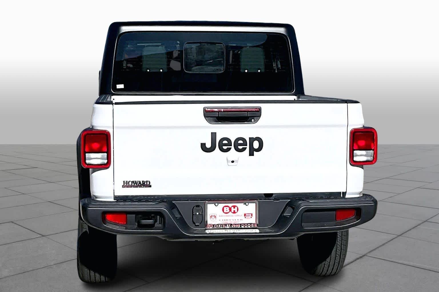New 2026 Bright White Clear-Coat Exterior Paint Jeep Sport image 5