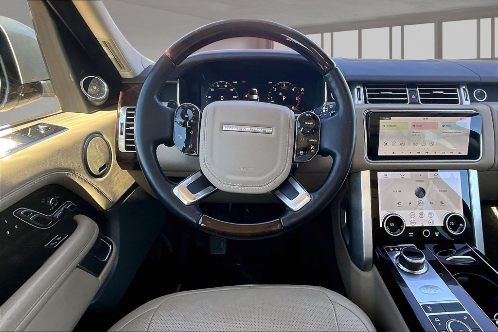 Used 2020  Land Rover HSE image 5