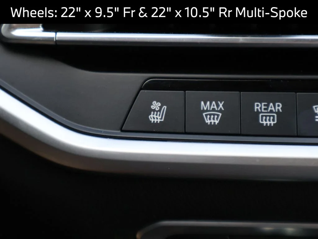 Used 2022 Mineral White Metallic BMW xDrive40i image 30