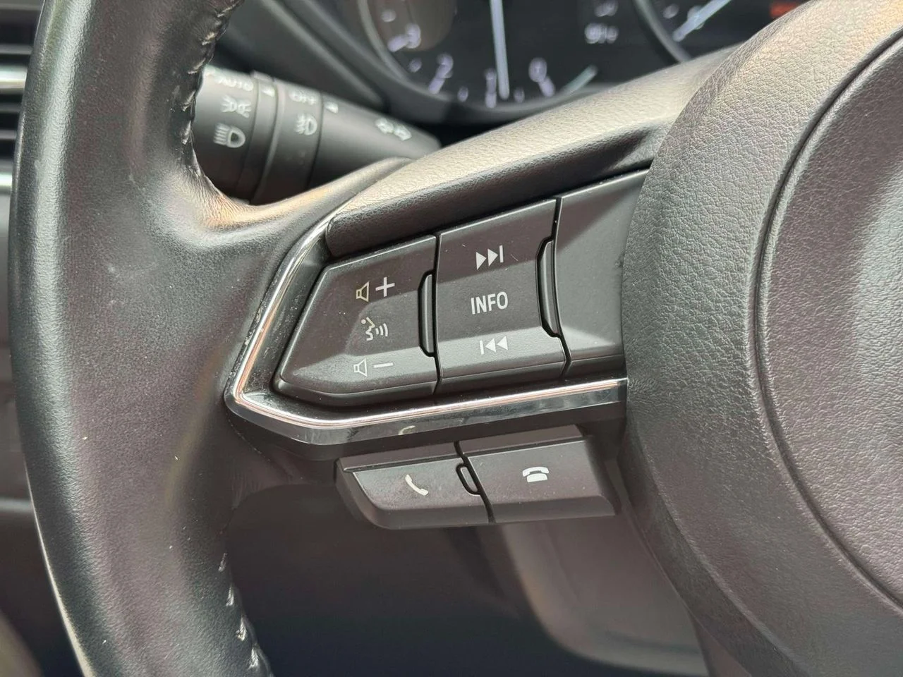 Used 2019 Machine Gray Metallic Mazda Grand Touring Reserve image 27