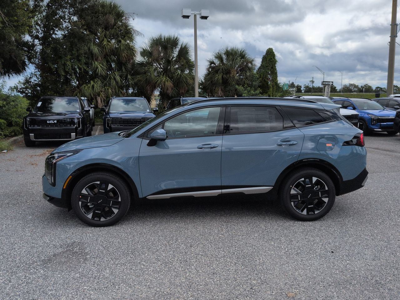 New 2027 Heritage Blue Kia SX-Prestige image 8