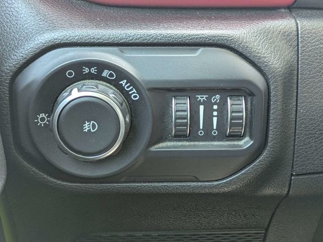 Used 2021 Green Jeep Rubicon image 24
