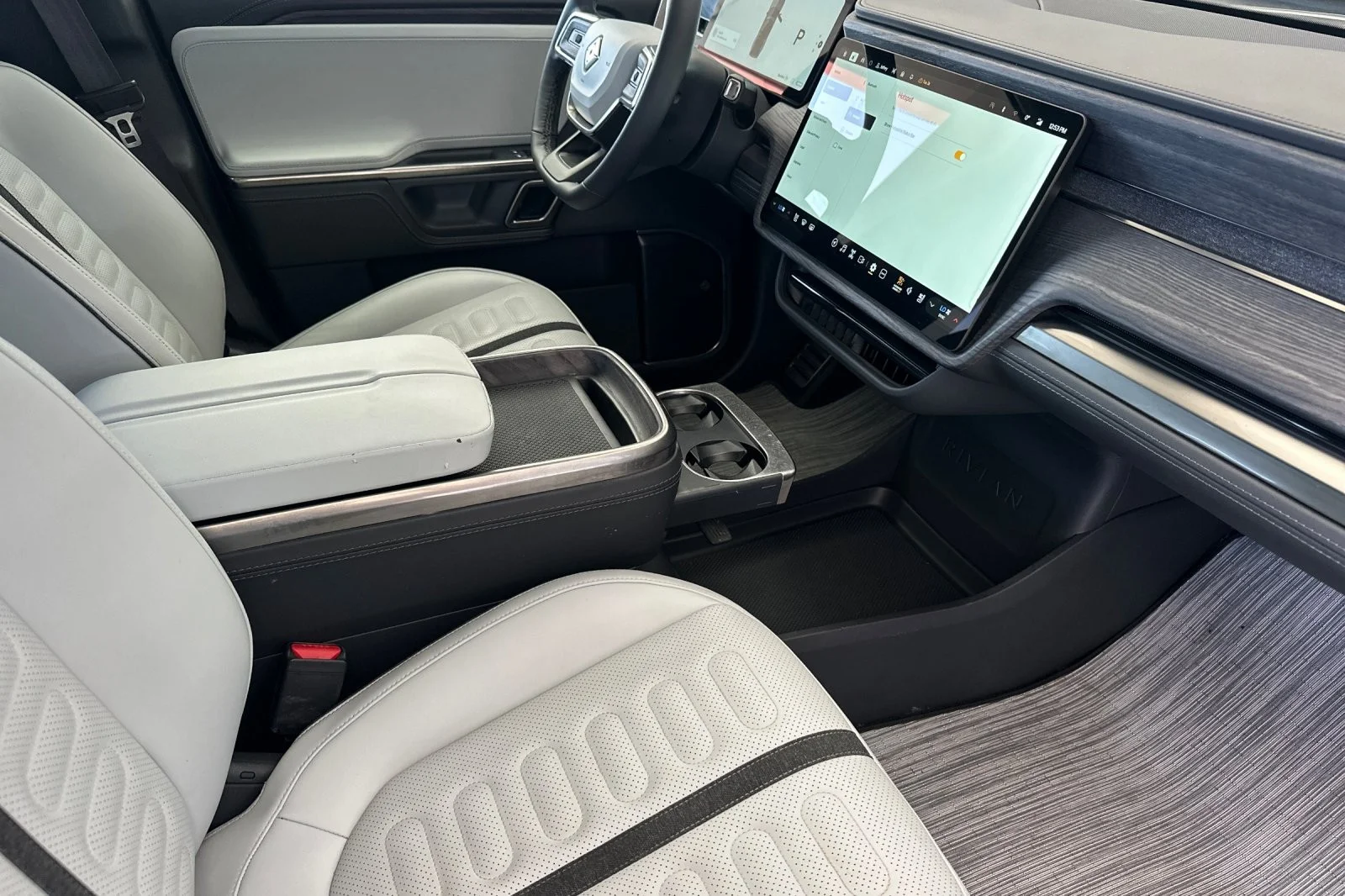 Used 2024 GRAY Rivian Adventure image 14