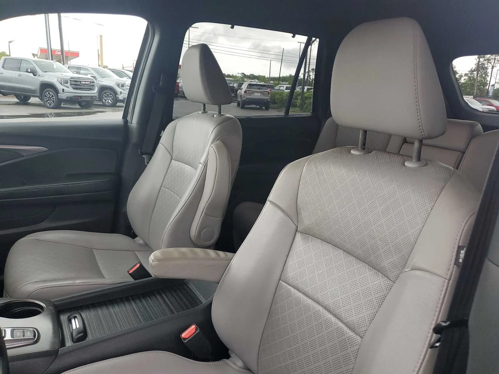 Used 2020  Honda EX-L image 13